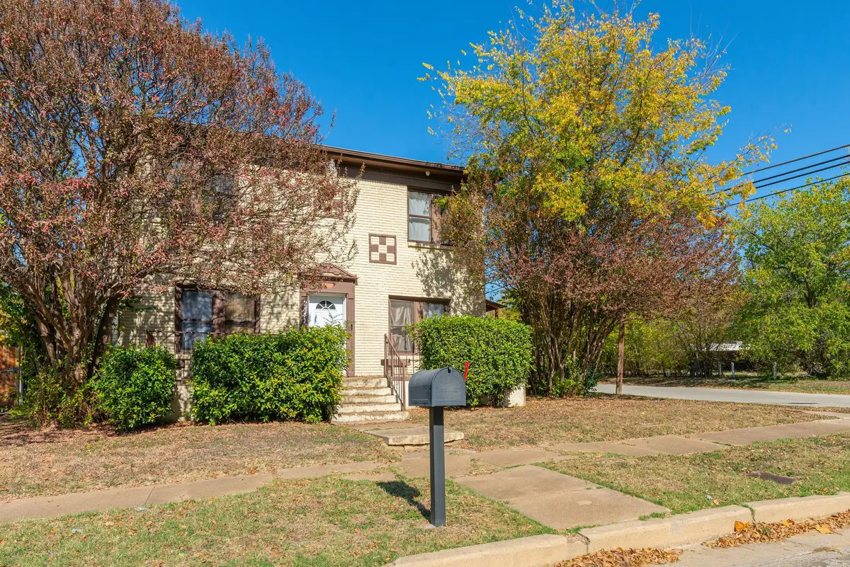 2841 Avenue H, Fort Worth, TX 76105 - #1