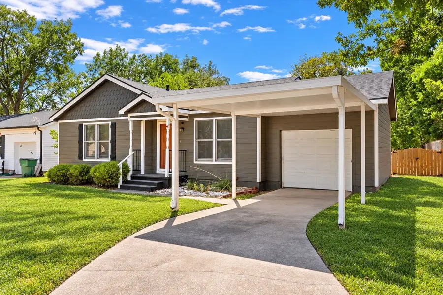 905 S Tyler, McGregor, TX 76657 - #2