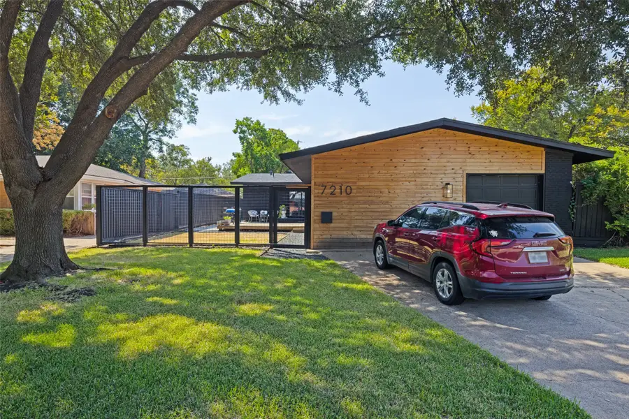 7210 Lehigh Drive, Dallas, TX 75214 - #3