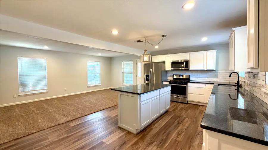 113 Hackberry Street, Terrell, TX 75160 - #3