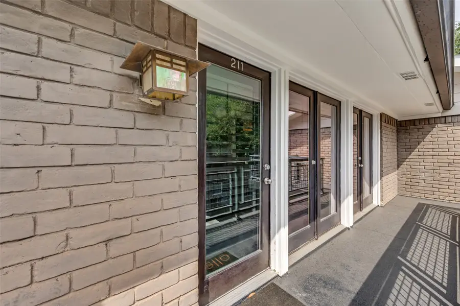 10209 Regal Oaks Drive #211, Dallas, TX 75230 - #3