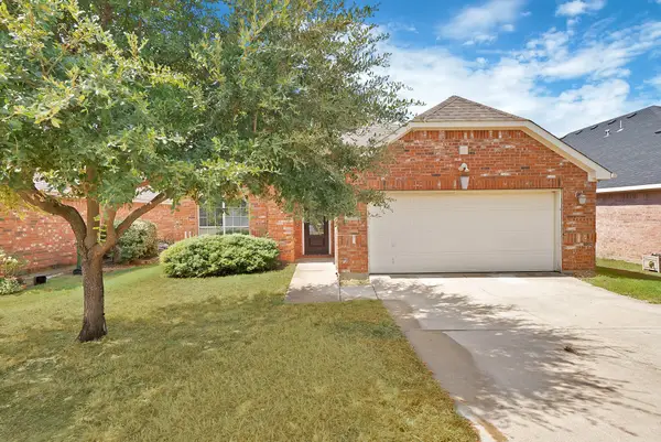 2633 Pioneer Bluffs Road, Balch Springs, TX 75181