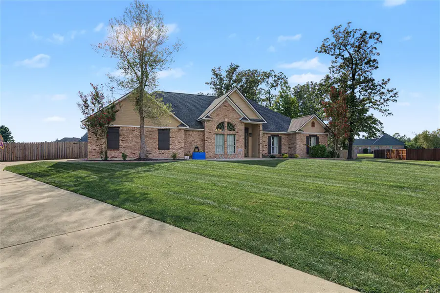 214 Cornerstone Boulevard, Haughton, LA 71037 - #2