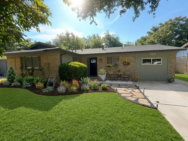 1424 E Parker Road, Plano, TX 75074
