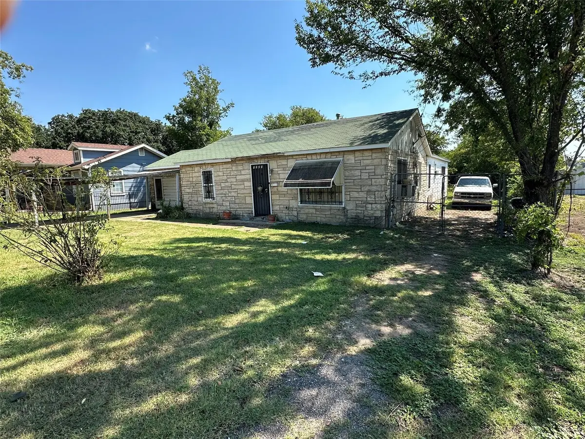 1121 Griggs Avenue, Fort Worth, TX 76105 - #1