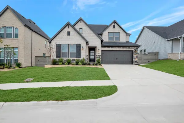 8916 Chestnut Lane, Justin, TX 76247