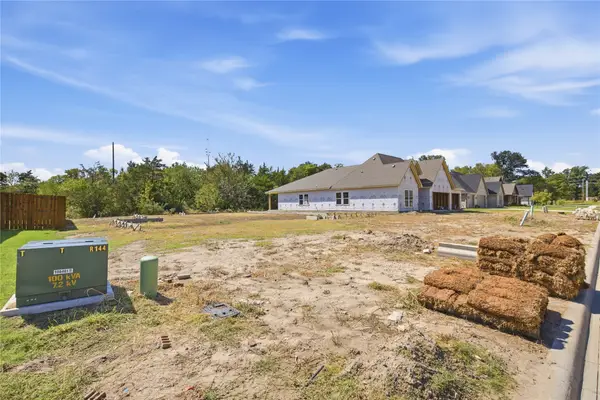 220 Trevor Lane, Greenville, TX 75402