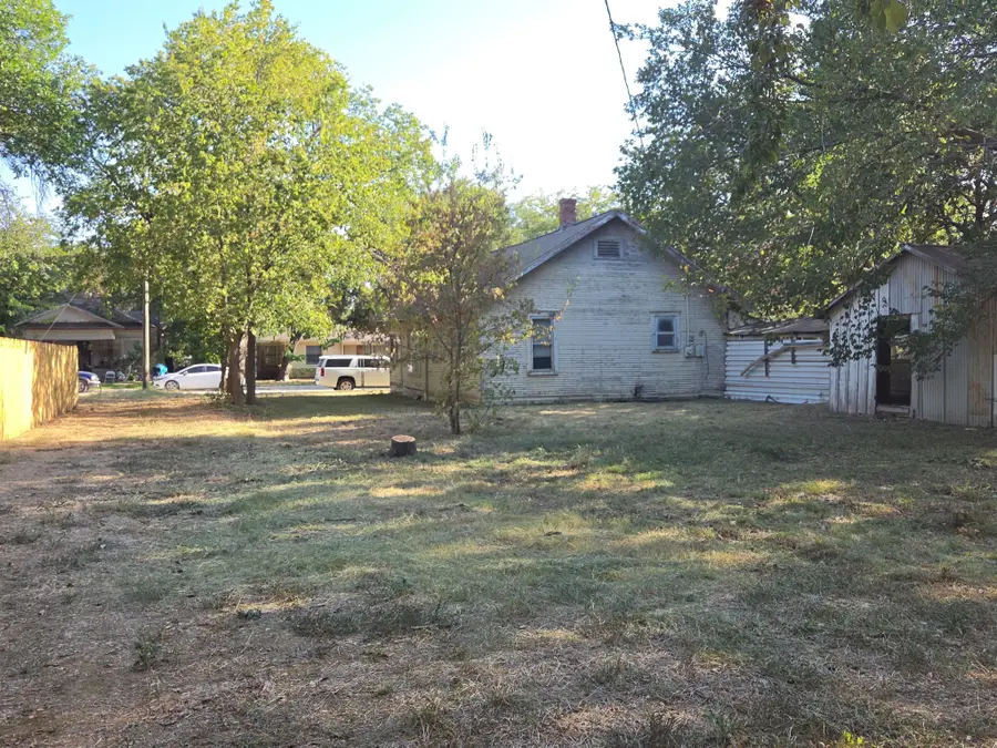 1013 E Tennie, Gainesville, TX 76240 - #3
