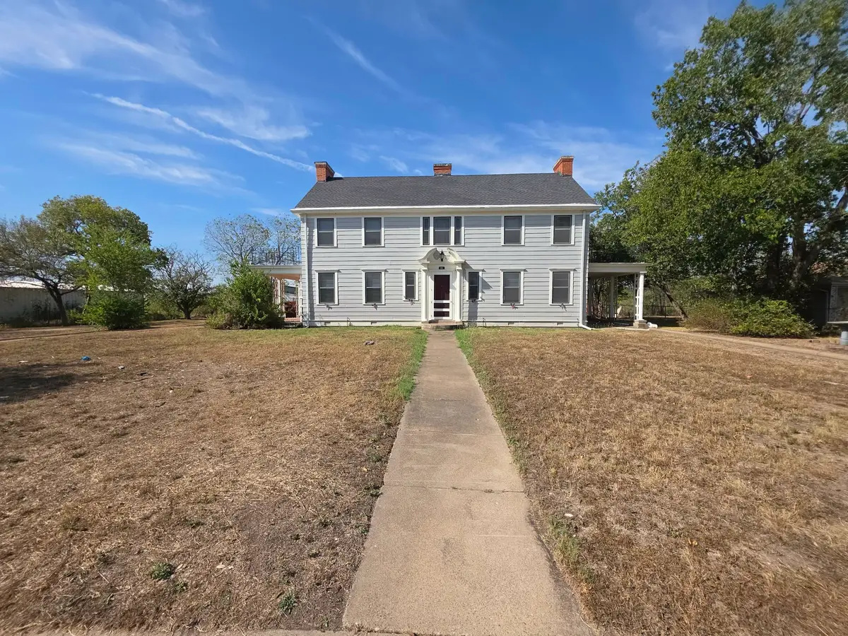 401 S 8th Street, Coolidge, TX 76635 - #1