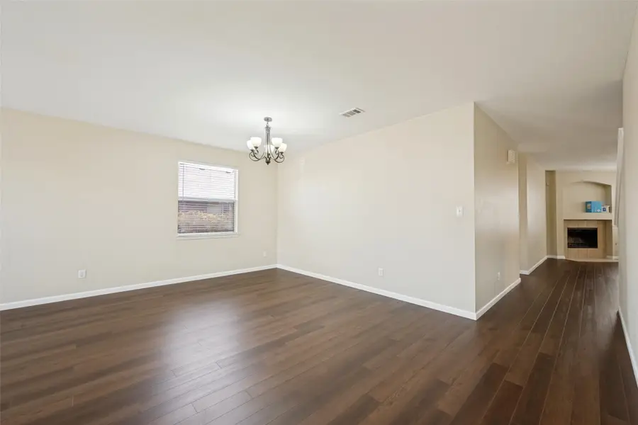 814 White Dove Drive, Arlington, TX 76017 - #2