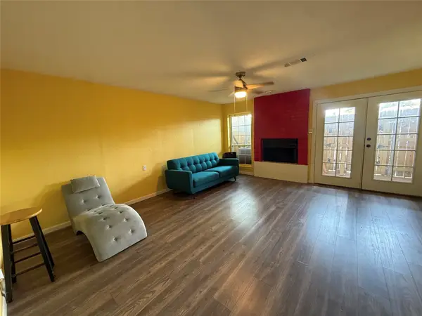3240 Lombardy Lane #108, Dallas, TX 75220