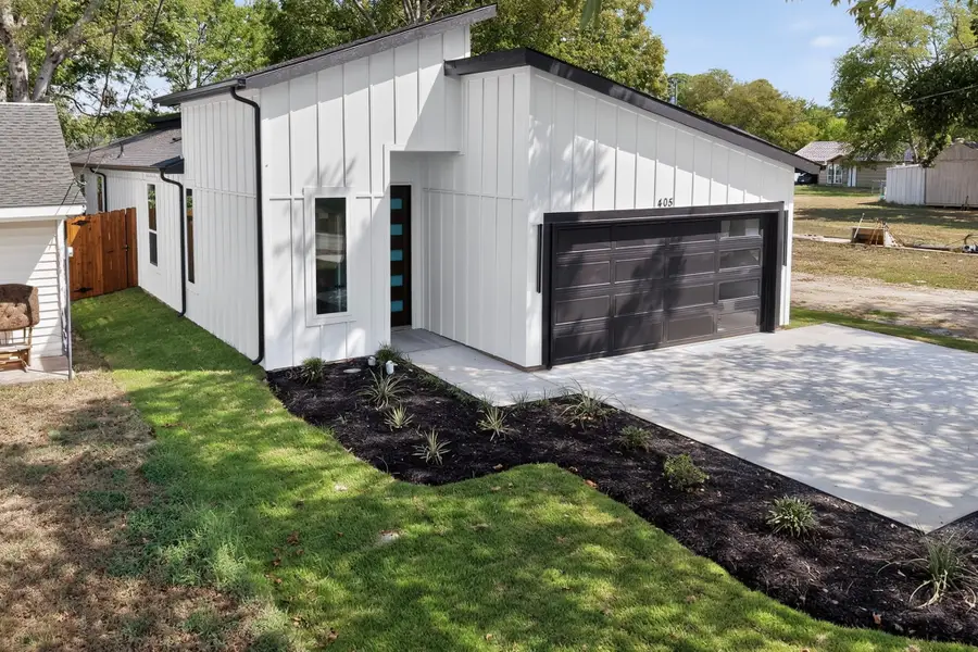 405 NE Front Street, Edgewood, TX 75117 - #2