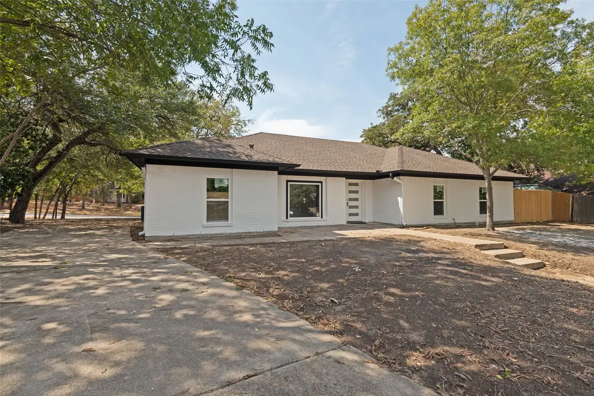 5408 Aspen Lane, Fort Worth, TX 76112 - #1