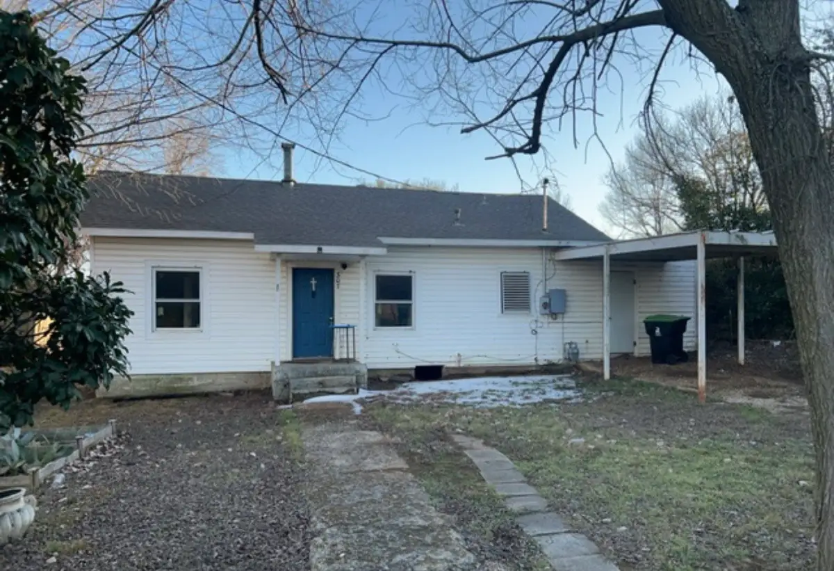 307 W Main Street, Pilot Point, TX 76258 - #1