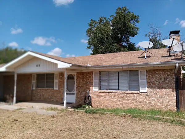 100 Pecan Street, Gustine, TX 76455