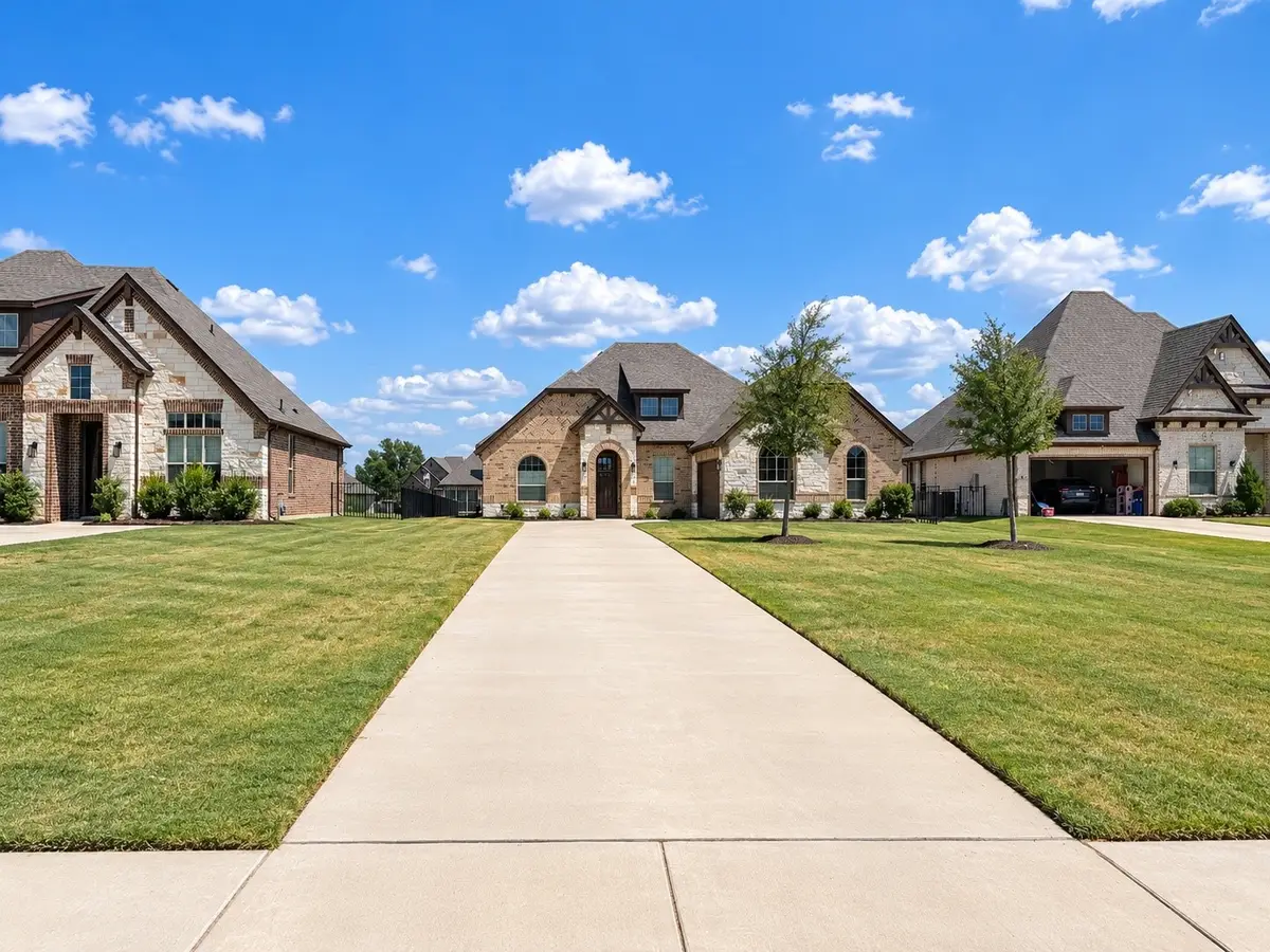 513 River Bank Court, Granbury, TX 76049 - #1
