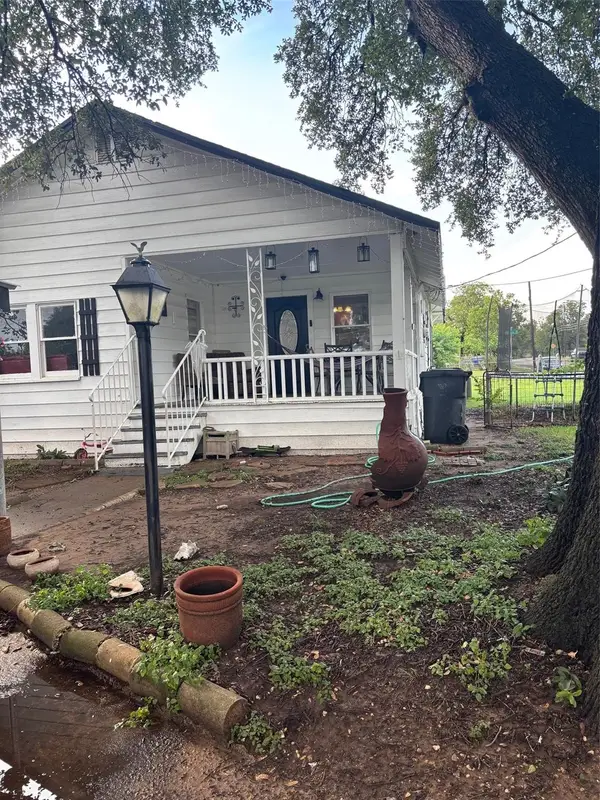 1528 Mcferrin, Waco, TX 78708