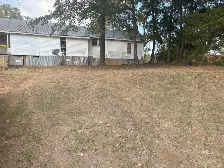 825 Highland Avenue, Many, LA 71449 - #2