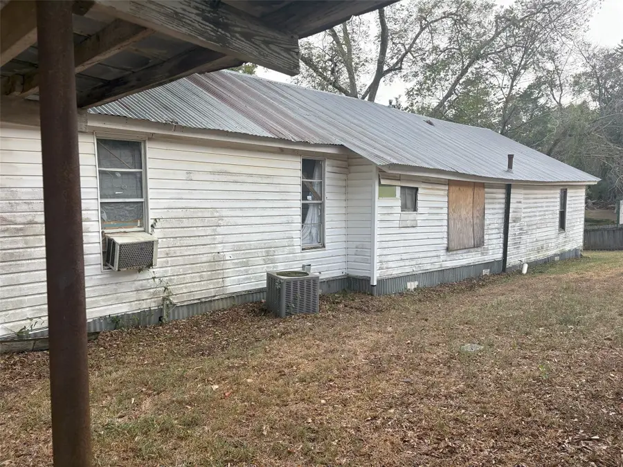 825 Highland Avenue, Many, LA 71449 - #3