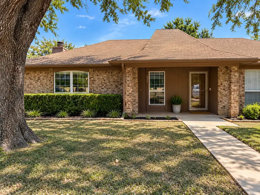 806 Blessing Creek Drive, Euless, TX 76039 - #2