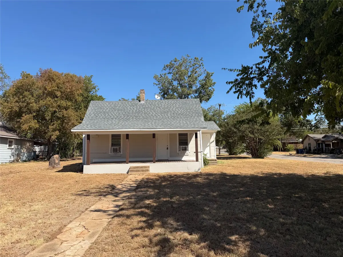 1801 W Bond Street, Denison, TX 75020 - #1