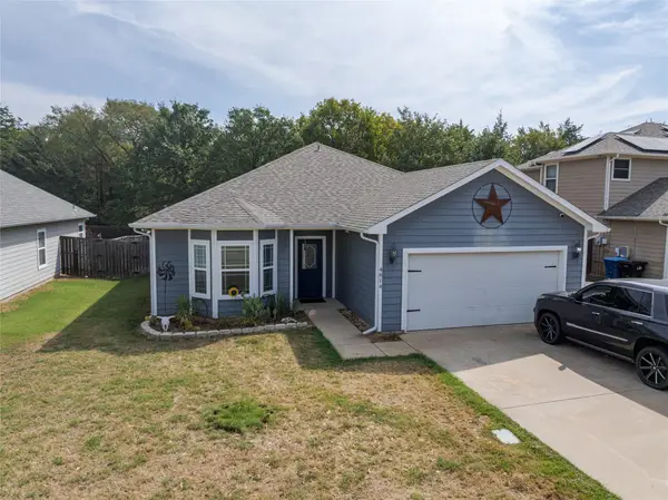 4814 Pinnacle Place, Denison, TX 75021