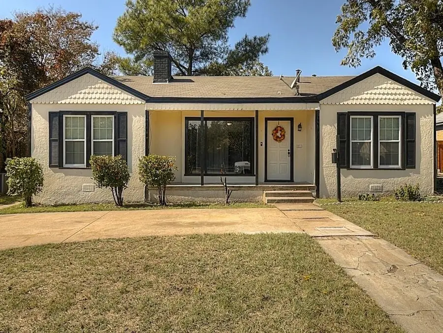 1705 N Riverside Drive, Fort Worth, TX 76111 - #2