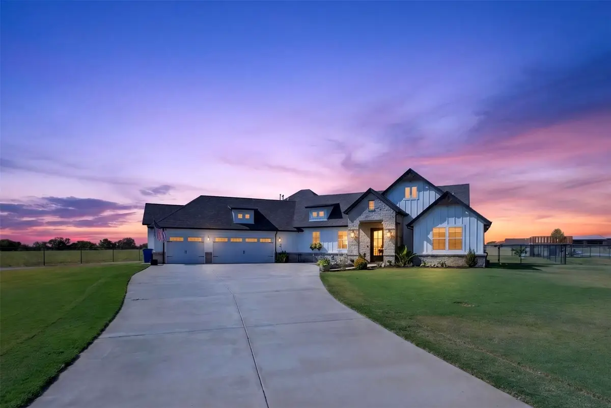 228 Chambers Creek Trail, Alvarado, TX 76009 - #1