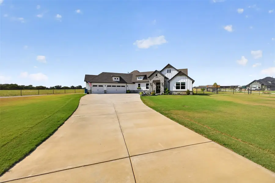 228 Chambers Creek Trail, Alvarado, TX 76009 - #2