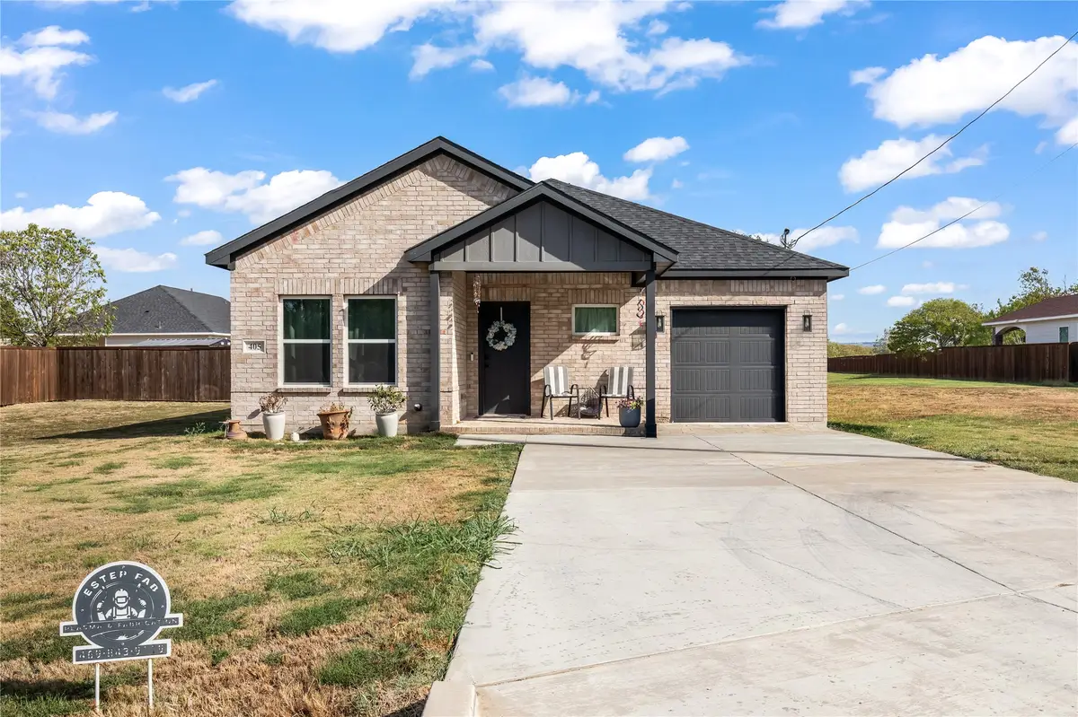 405 John Street, Hillsboro, TX 76645 - #1