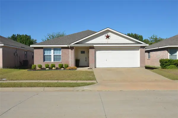 9353 Sundial, Fort Worth, TX 76244