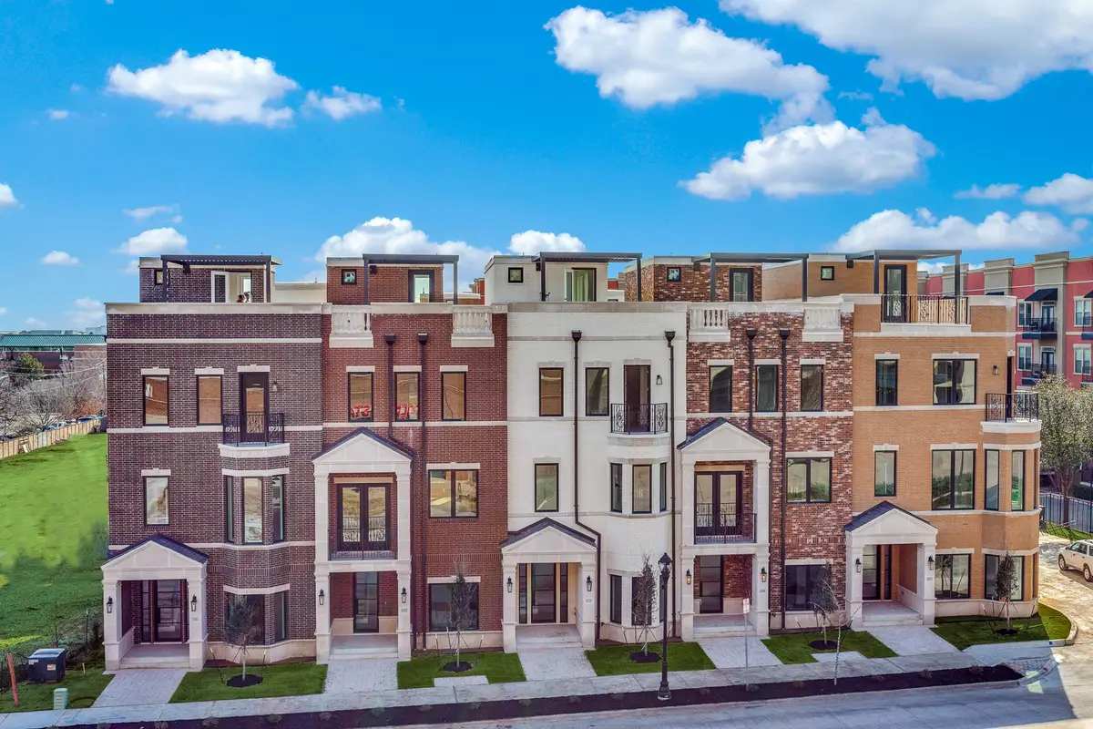 250 E Dallas Street #127, Grapevine, TX 76051 - #1