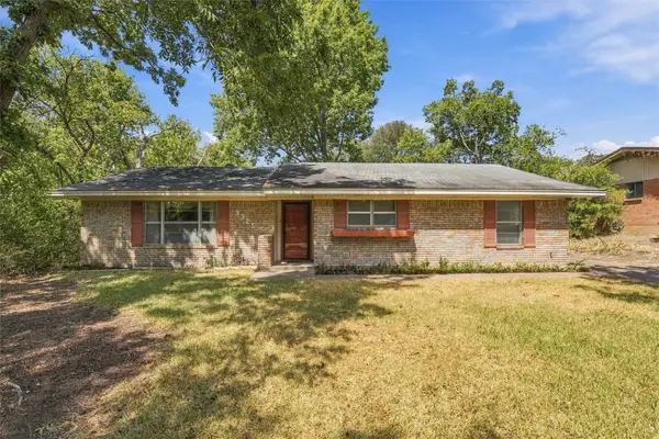 9325 Bryce Drive, Woodway, TX 76712