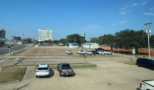 207 E Texas Street, Bossier City, LA 71111 - #1