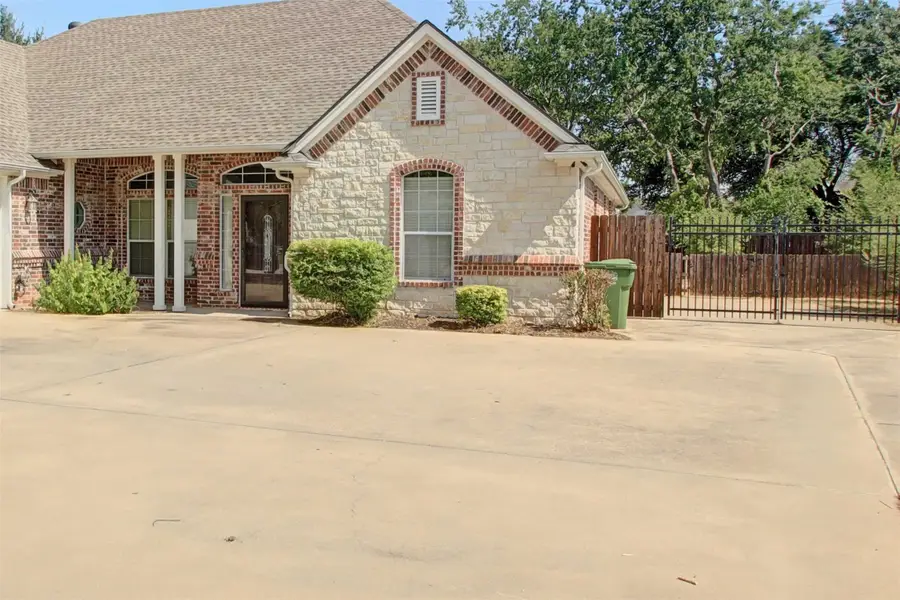 107 Heritage Place, Glen Rose, TX 76043 - #3