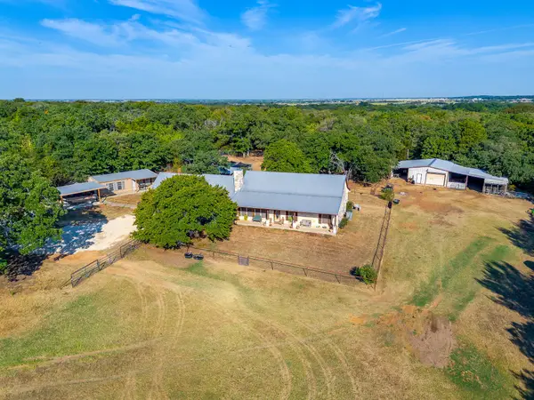 3305 E Fm 916, Cleburne, TX 76031