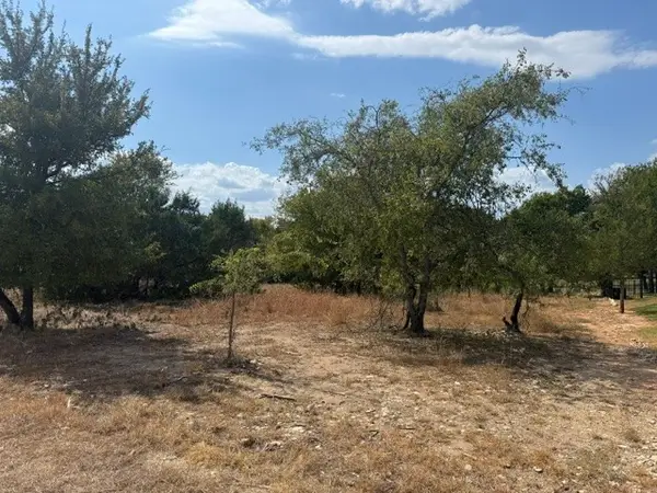 16037 Faircrest Drive, Whitney, TX 76692
