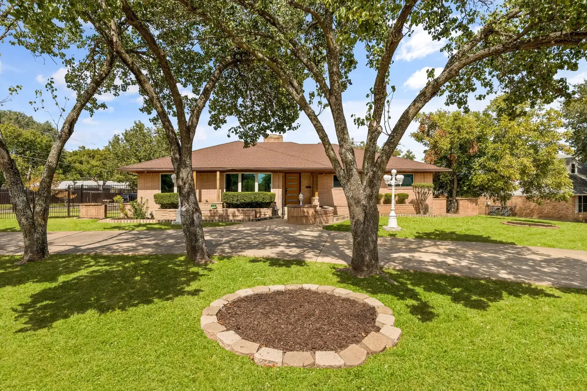 1433 W Red Bird Lane, Dallas, TX 75232 - #1