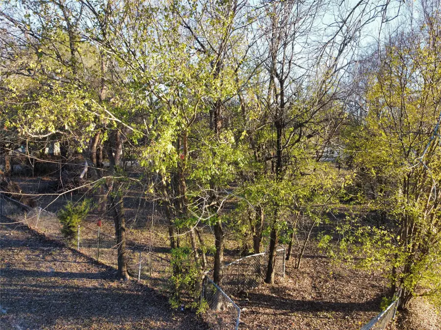 330 E Waco Avenue, Cooper, TX 75432 - #3