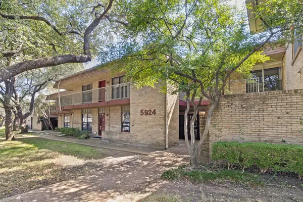 5924 Birchbrook Drive #203, Dallas, TX 75206
