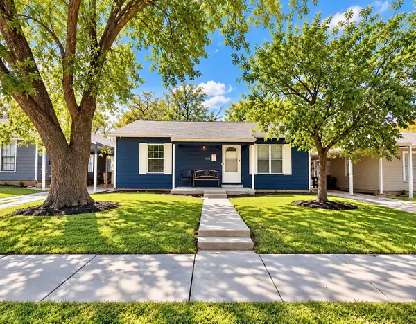 4116 Townsend Drive, Fort Worth, TX 76115