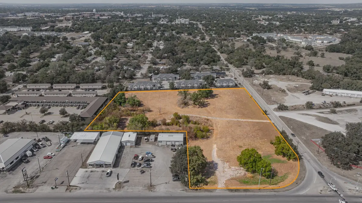 1303 W South Loop, Stephenville, TX 76401 - #1