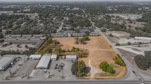 1303 W South Loop, Stephenville, TX 76401