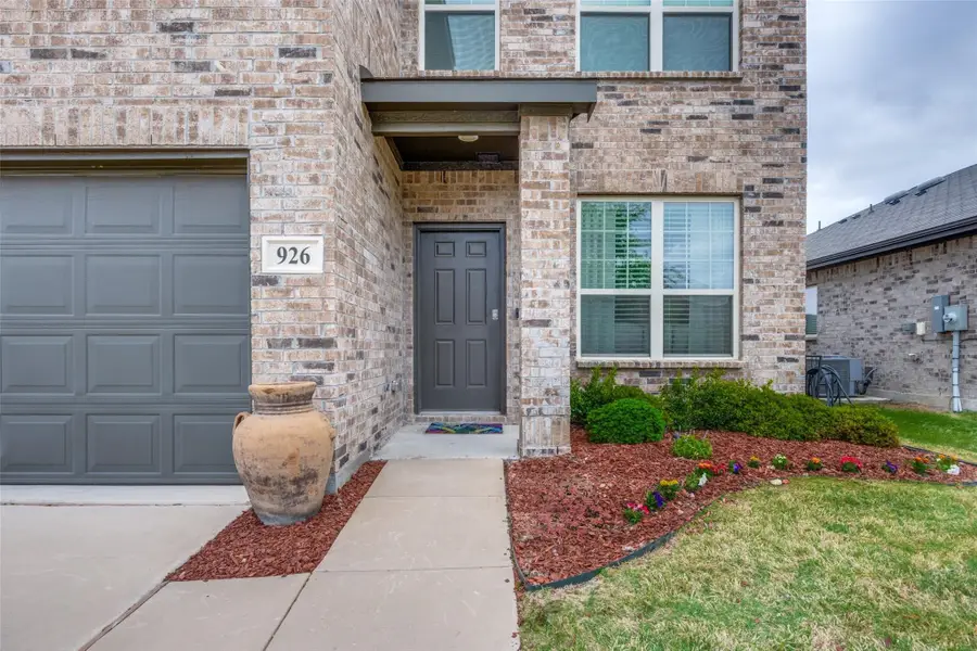 926 Hurstwood Drive, Van Alstyne, TX 75495 - #2