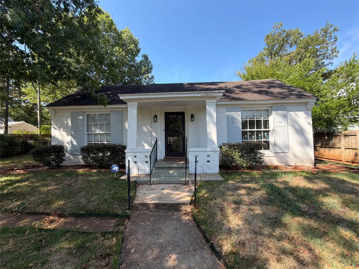 1113 S Sylvan Avenue, Palestine, TX 75801 - #1