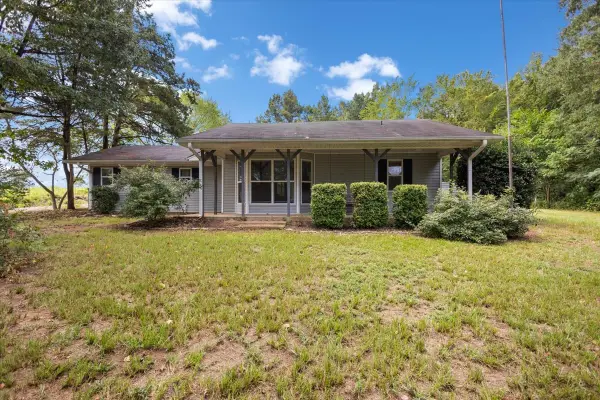 2360 Elk Road, Gilmer, TX 75644