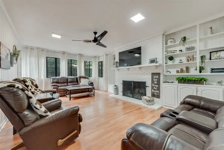 6555 Calmont Avenue, Fort Worth, TX 76116 - #3