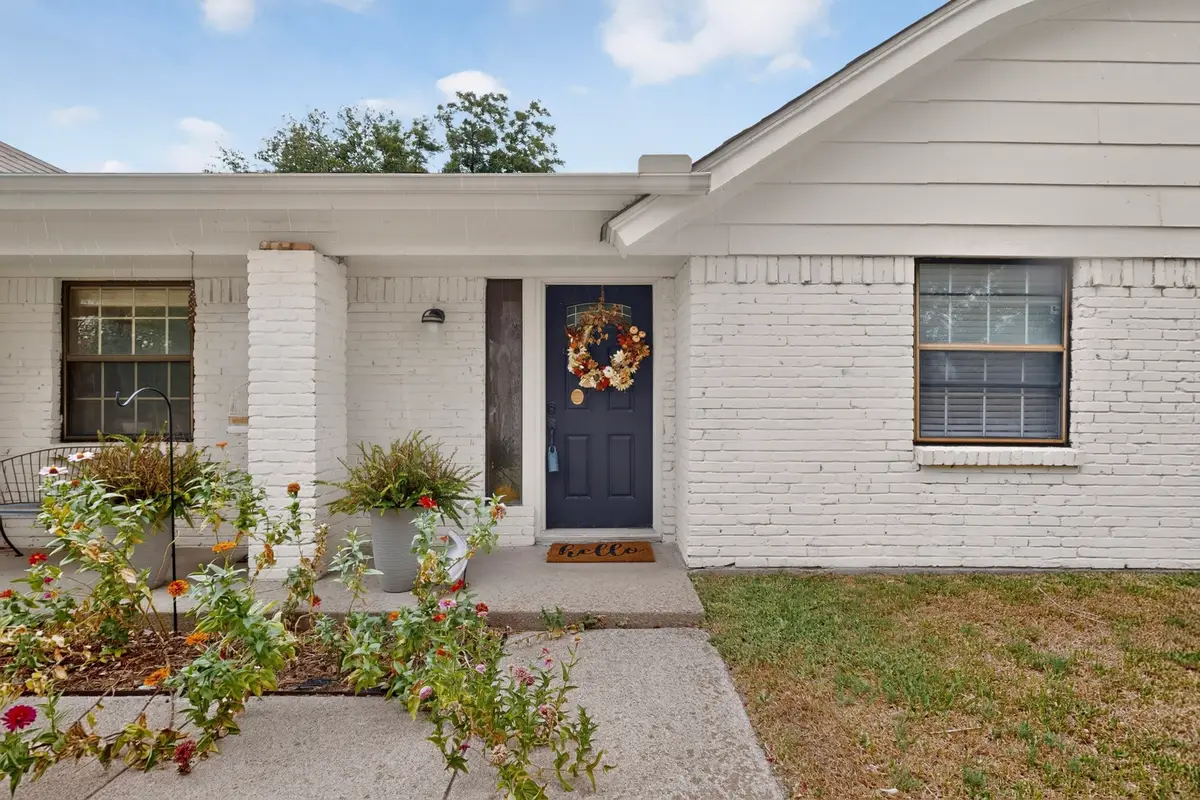 2060 Trailwood Drive W, Burleson, TX 76028 - #1
