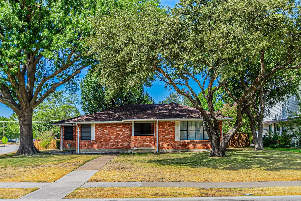 216 S Lois Lane, Richardson, TX 75081 - #1