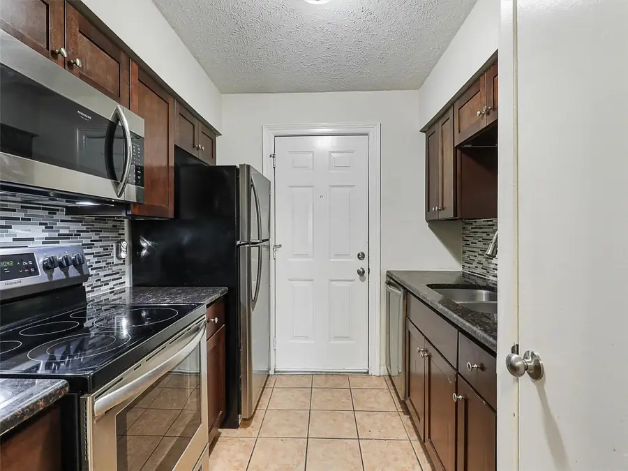 4317 Hartford Street #102, Dallas, TX 75219 - #2